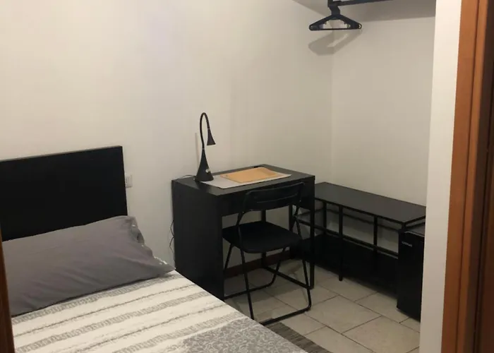 Trevisi - -free Parking